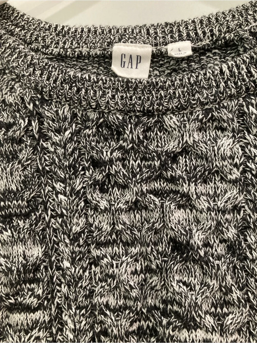 GAP Black & White Marled Cable-Knit Crewneck Sweater